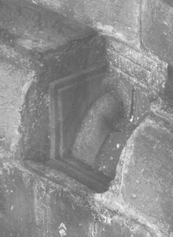 mensola - ambito lombardo (sec. XII)