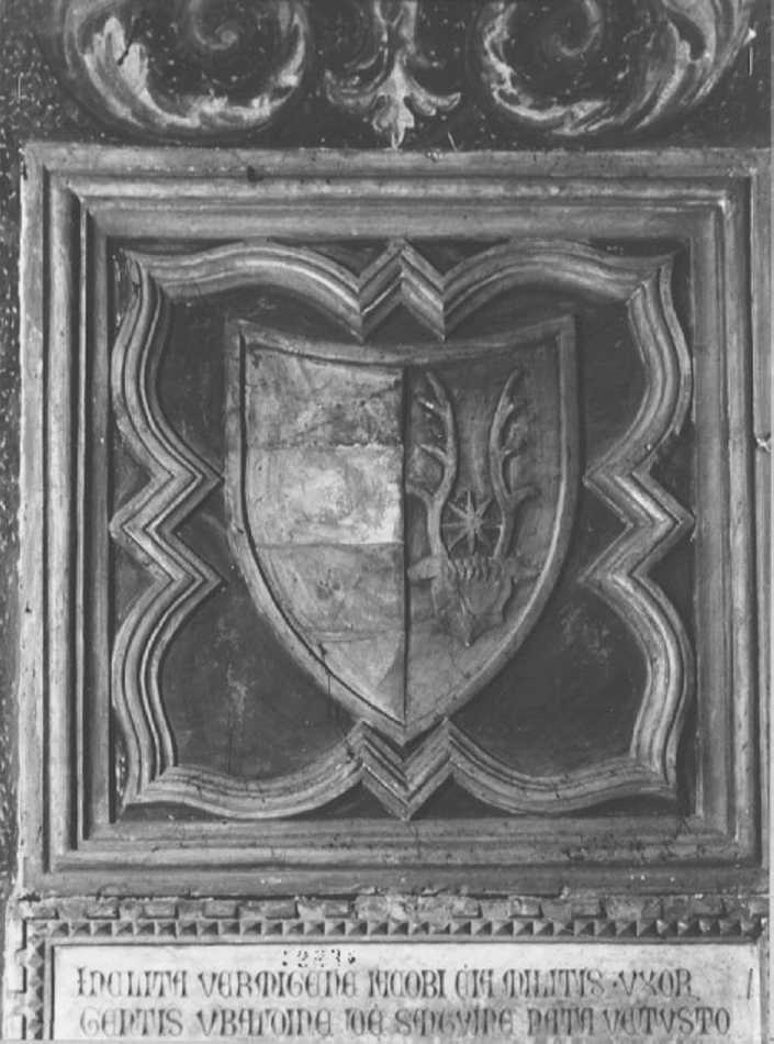 Stemma dell'alleanza delle famiglie Dal Verme e Ubaldini, stemma (rilievo) - ambito veronese (secc. XIV/ XV)