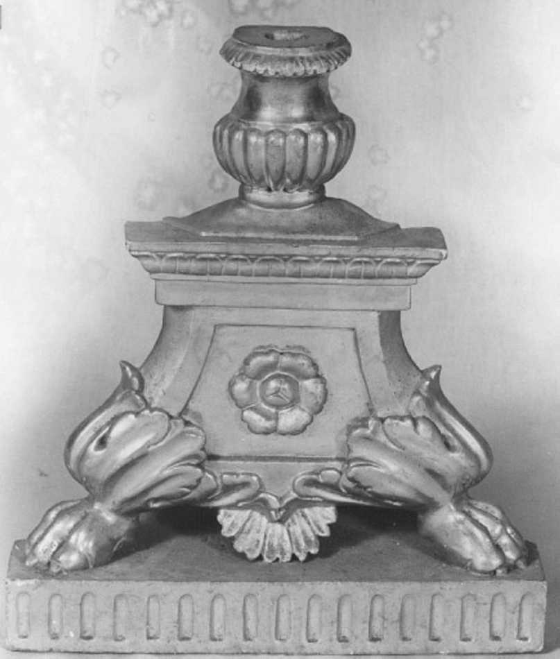 base per croce d'altare - ambito veneto (fine/inizio secc. XVIII/ XIX)