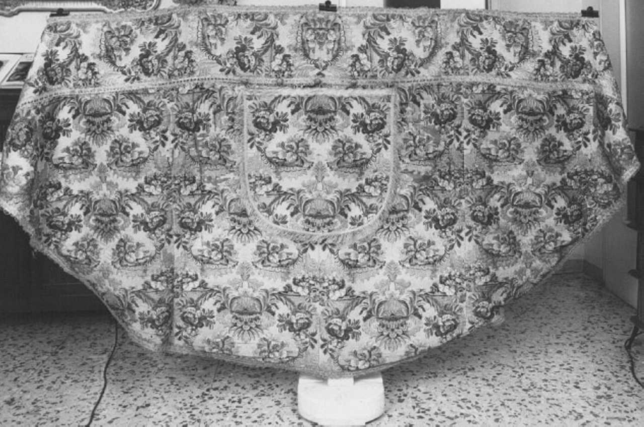 piviale - ambito veneto (prima metà sec. XVIII)