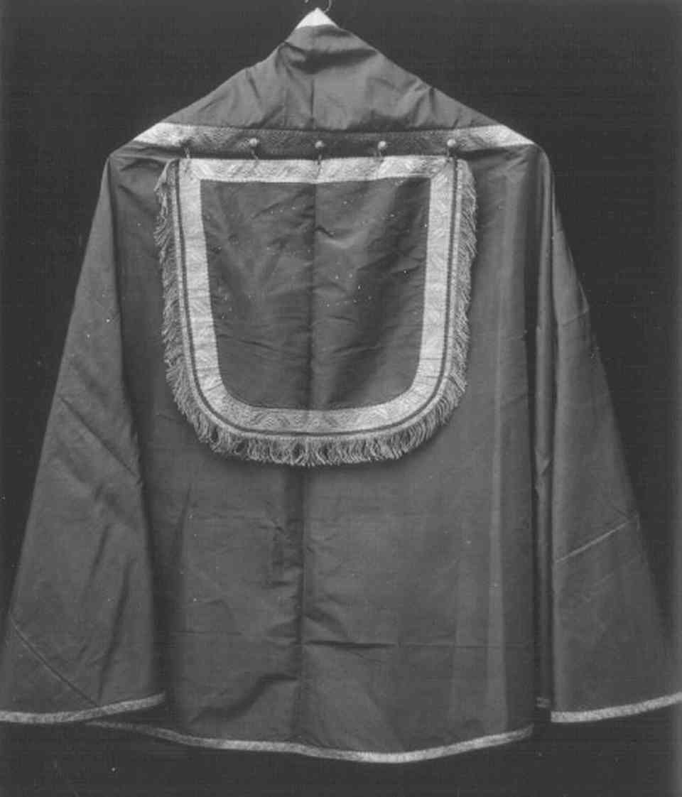 piviale, serie - ambito italiano (secc. XVIII/ XIX)