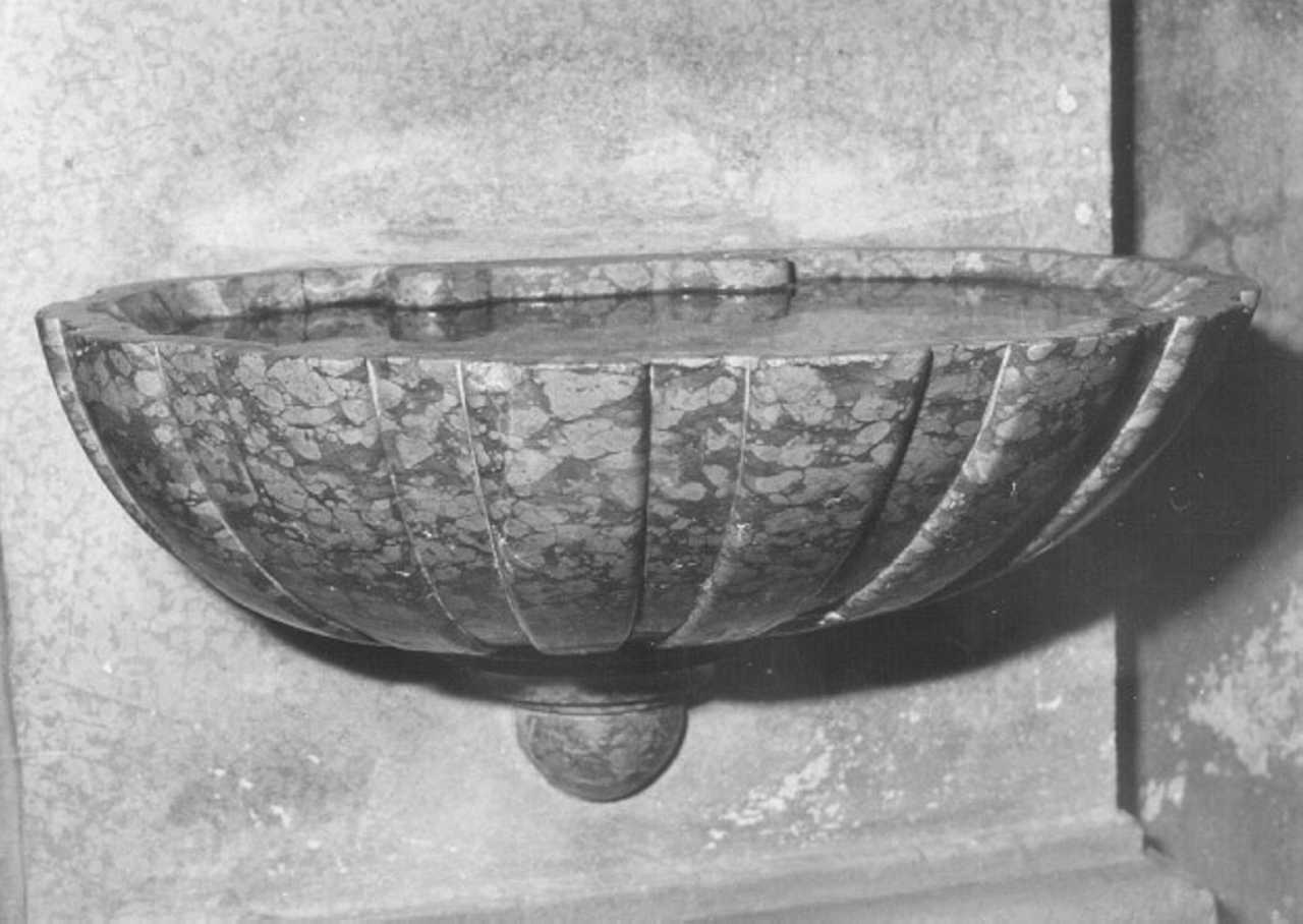 acquasantiera da parete - ambito veneto (fine/inizio secc. XIX/ XX)