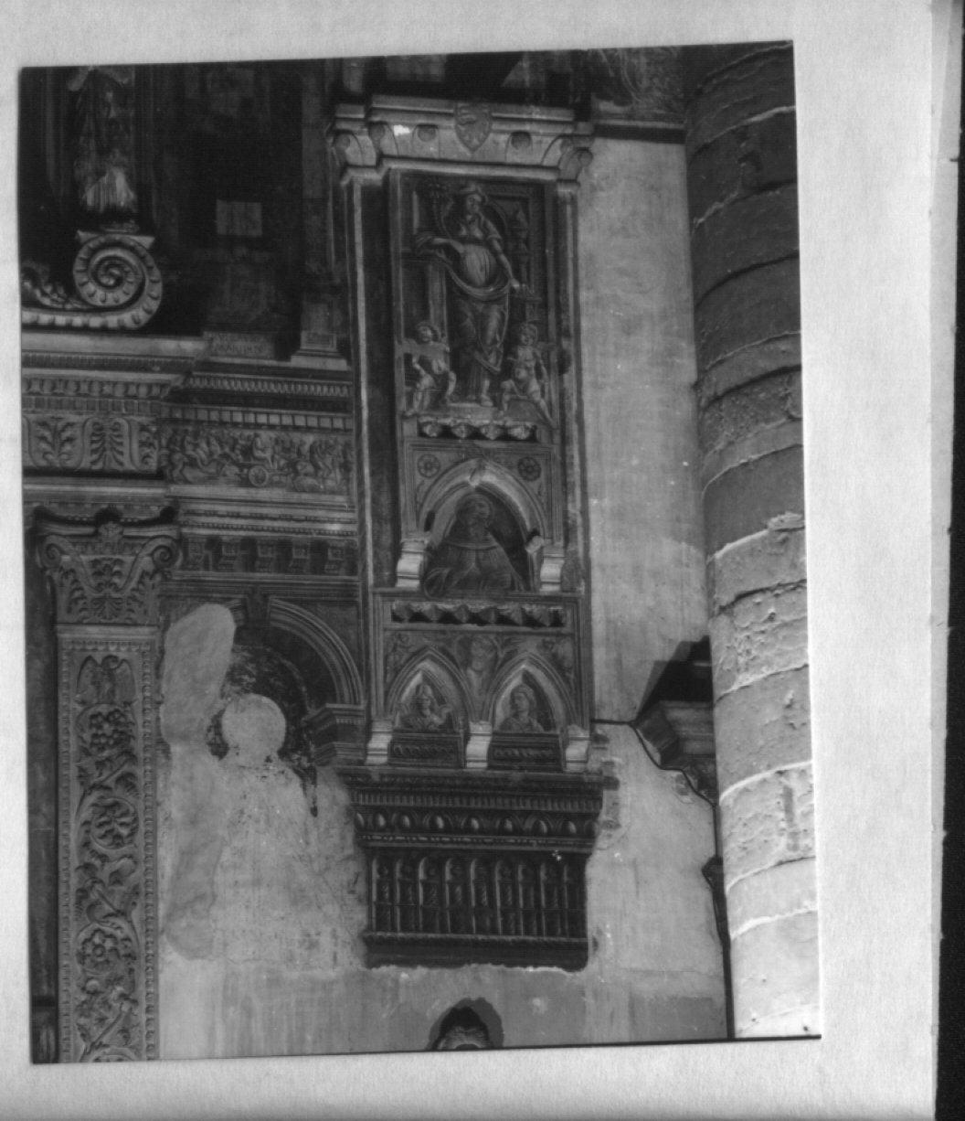 Figura allegorica femminile con due putti (dipinto) - ambito lombardo (secc. XV/ XVI)