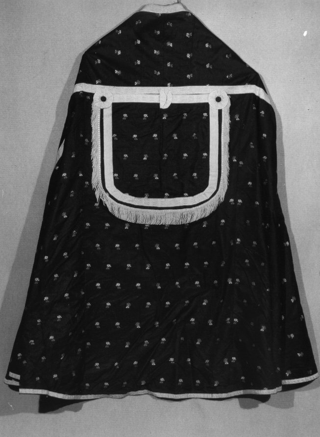 piviale - ambito veneto (ultimo quarto sec. XIX)