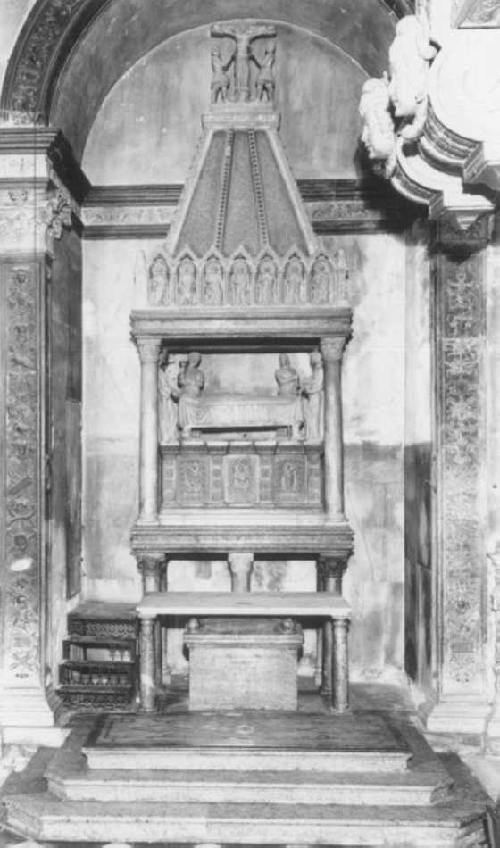 monumento funebre - ambito campionese (sec. XIV)
