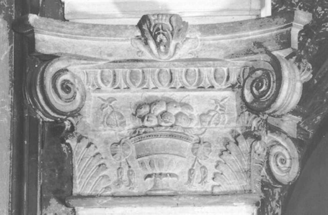 cespo con fiori e frutta (rilievo) - ambito veneto (sec. XVIII)