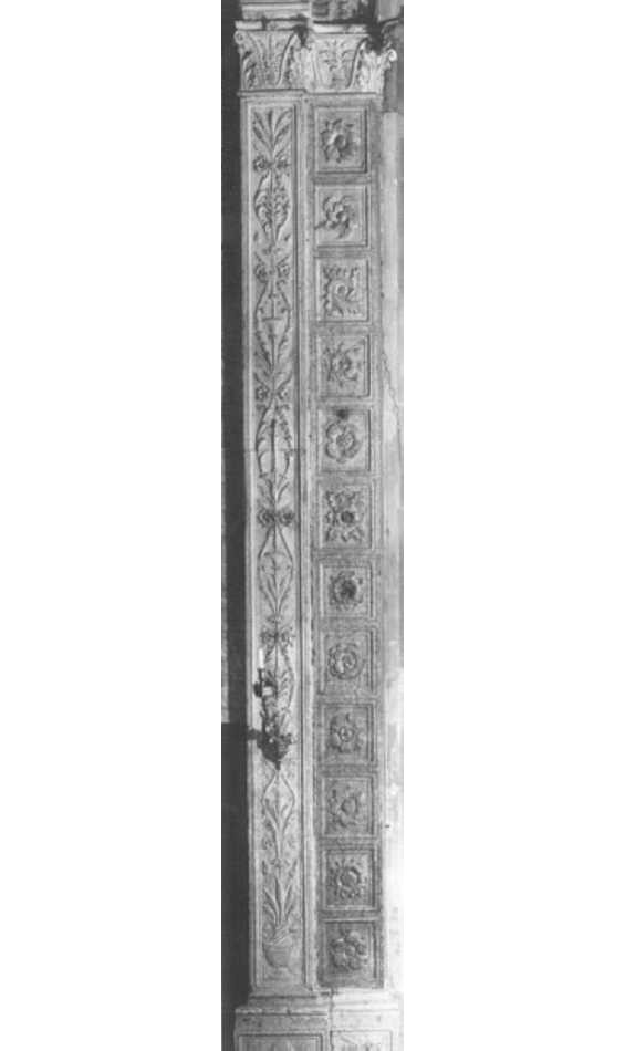 rilievo, elemento d'insieme di Maestro Modesto (attribuito) (secc. XV/ XVI)