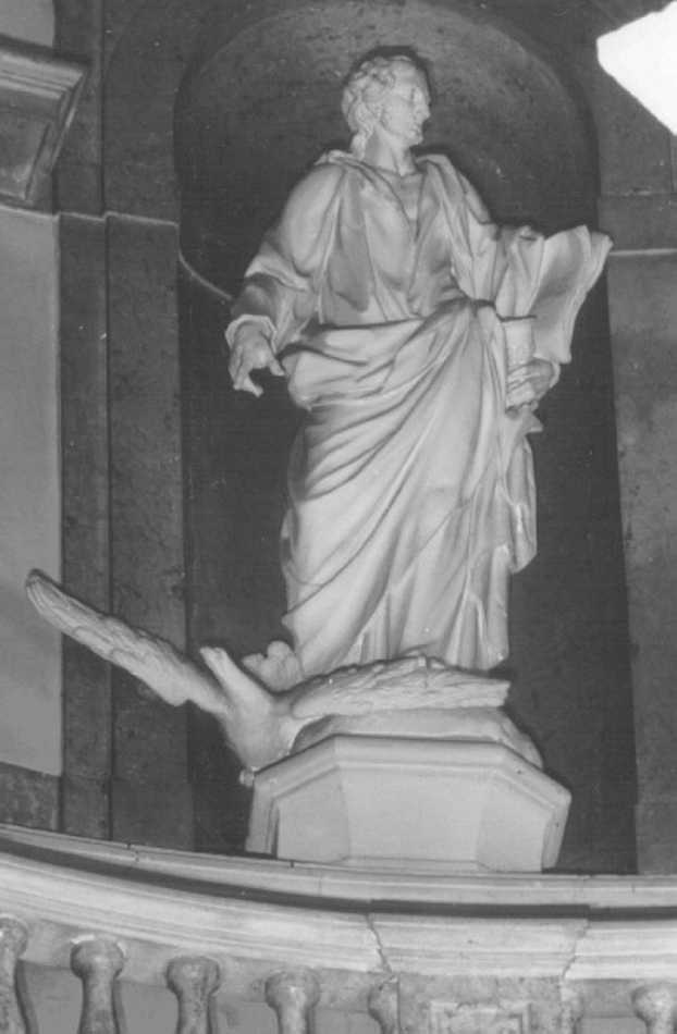 San Giovanni Evangelista (statua, elemento d'insieme) di Zoppi Francesco (attribuito) (sec. XVIII)
