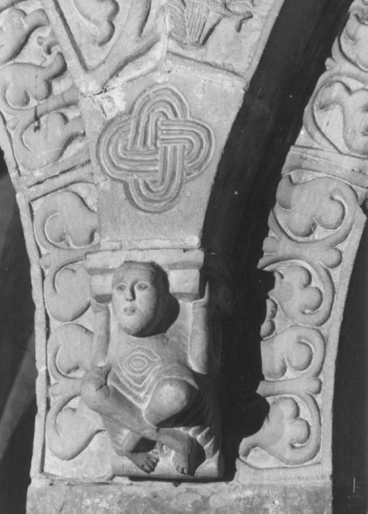 figura maschile (rilievo, elemento d'insieme) di Adamino Da San Giorgio (primo quarto sec. XIII)