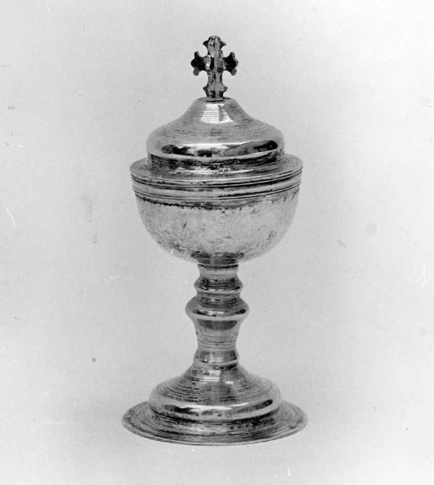 pisside di Staffetta Giovanni (prima metà sec. XVIII)