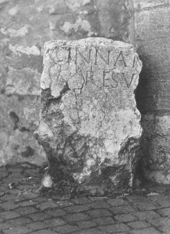 stele - ambito romano (secc. I a.C./ II)