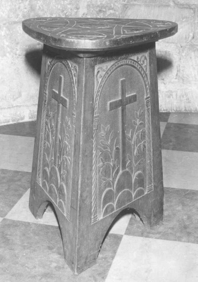 sgabello di Nello Sofia (sec. XX)