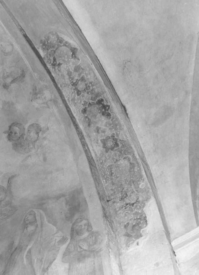 motivi decorativi geometrici e vegetali (dipinto, frammento) - ambito veneto (sec. XIV)