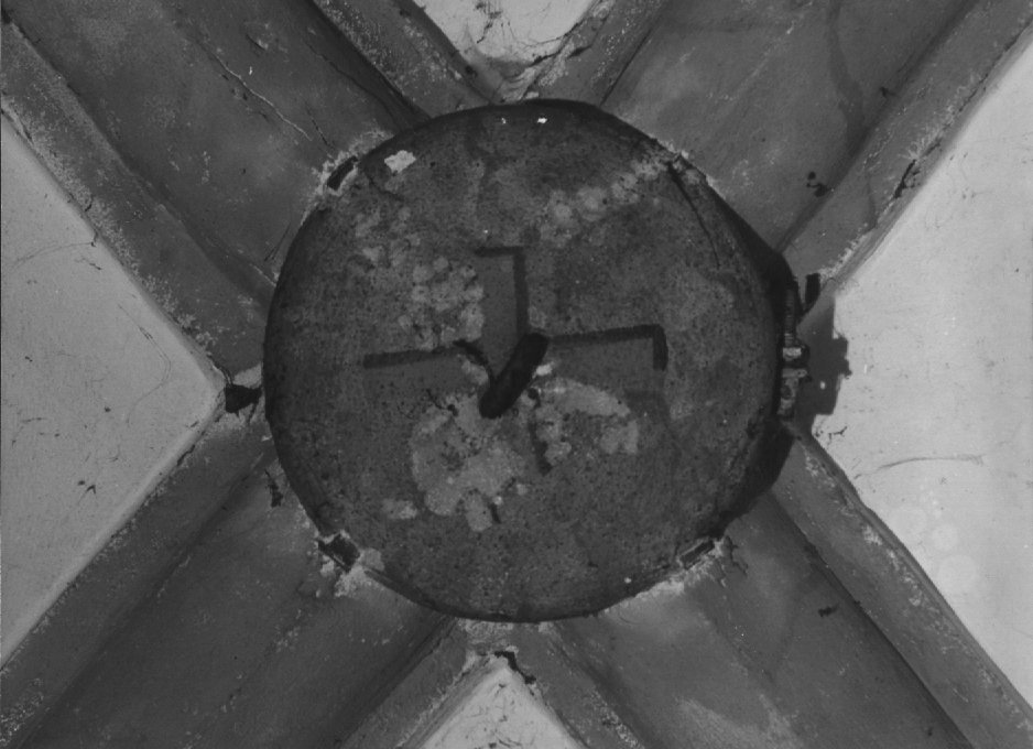 croce (decorazione plastico-architettonica) - ambito veneto (seconda metà sec. XV)