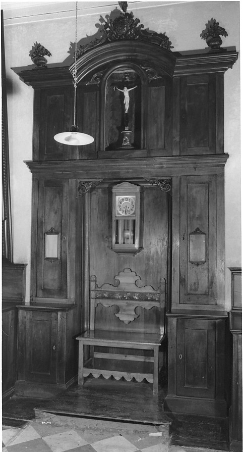 mobile da sacrestia con alzata - ambito veneto (fine/inizio secc. XIX/ XX)