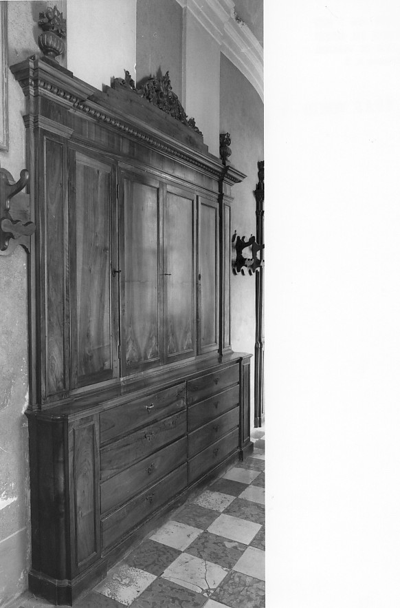 mobile da sacrestia - ambito veneto (fine/inizio secc. XIX/ XX)