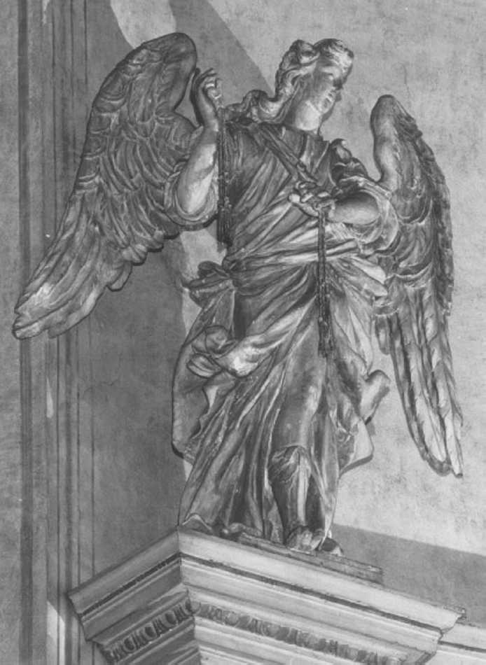 angelo con strumenti della passione (statua) di Marinali Orazio (attribuito), Cuzzetti Andrea (attribuito) (sec. XVII)