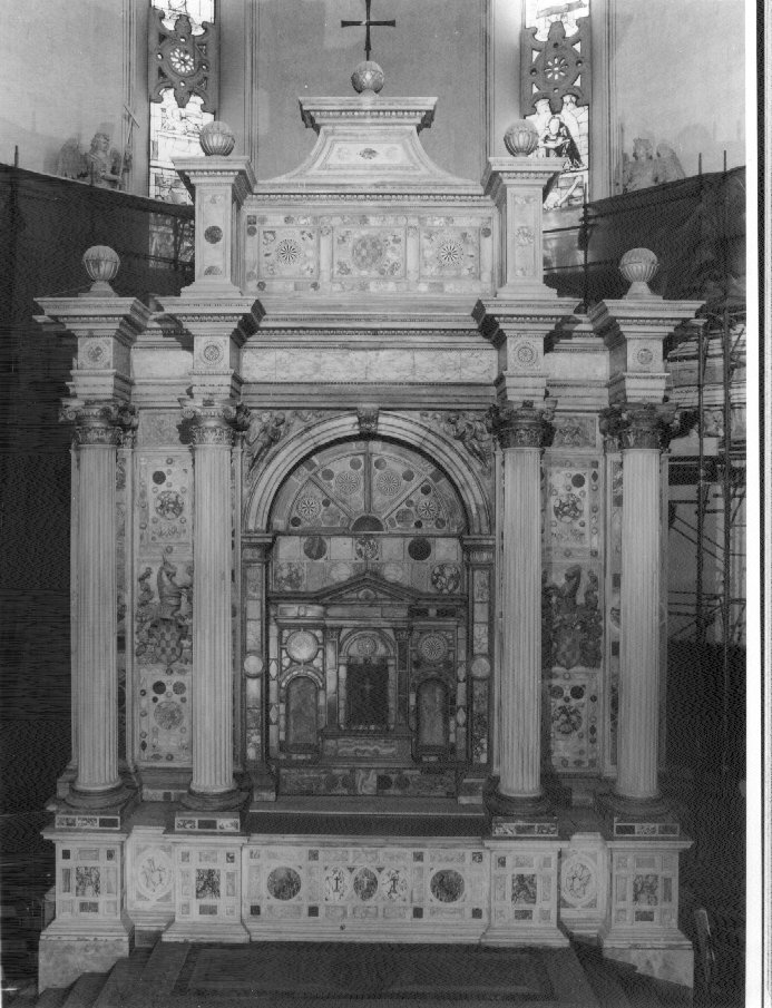 altare maggiore di Palladio Andrea (attribuito), Giovanni Di Giacomo Da Porlezza (attribuito), Pittoni Girolamo Da Lumignano (attribuito) (sec. XVI)