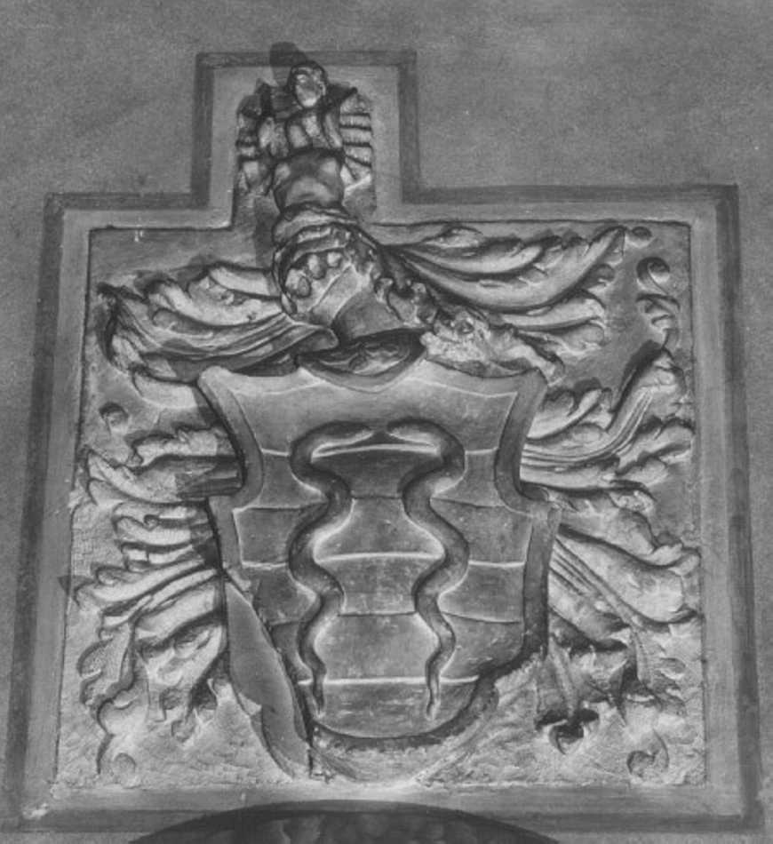 stemma gentilizio (rilievo) - bottega vicentina (sec. XV)