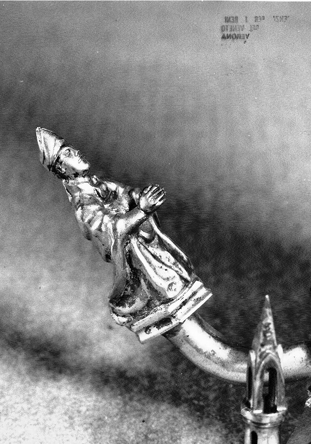 motivi decorativi (base di scultura) - ambito Italia settentrionale (sec. XIV)