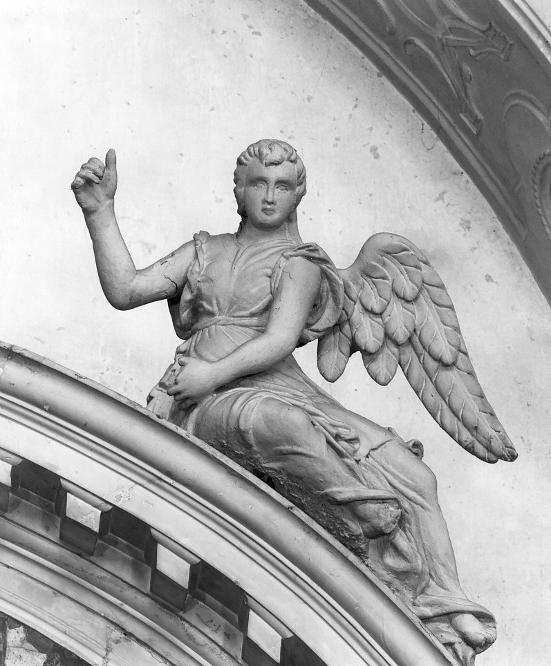 angelo (scultura, elemento d'insieme) - ambito vicentino (prima metà sec. XVIII)