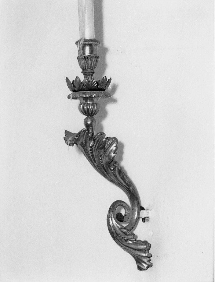 candeliere da parete, coppia - ambito veneto (secc. XVIII/ XIX)