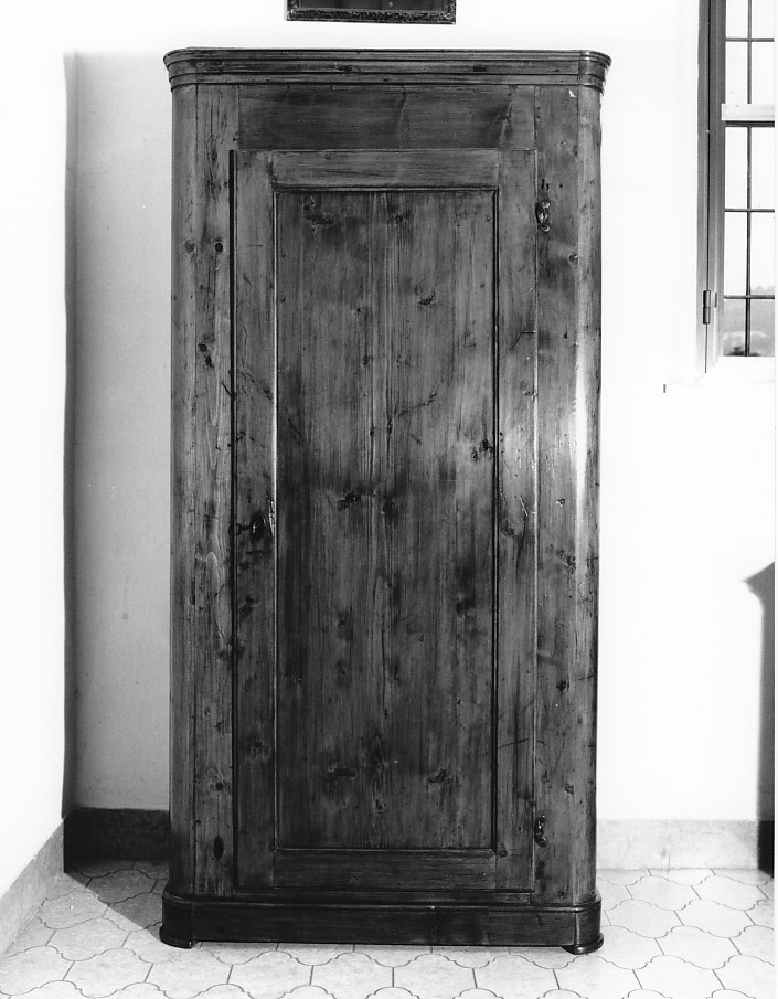 armadio - ambito veneto (fine, prima metà sec. XVIII, sec. XIX)