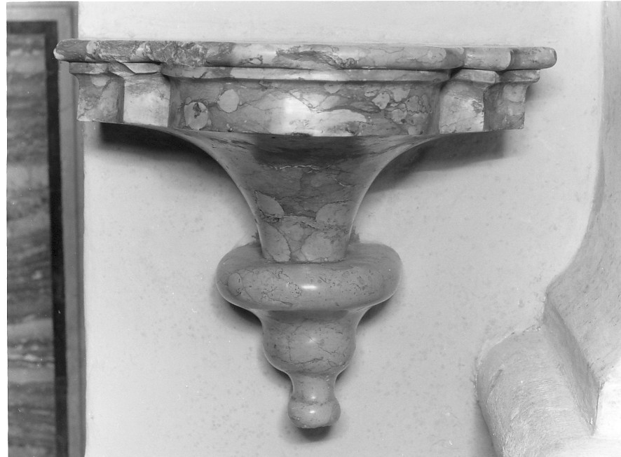 mensola, serie - ambito veronese (fine/inizio secc. XVIII/ XIX)