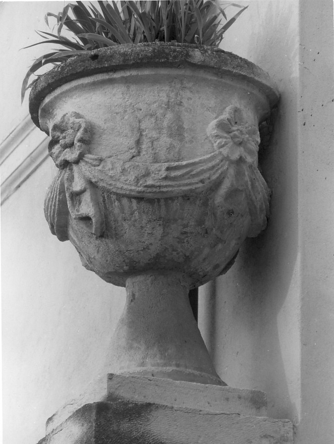 fioriera - ambito veronese (fine/inizio secc. XVIII/ XIX)