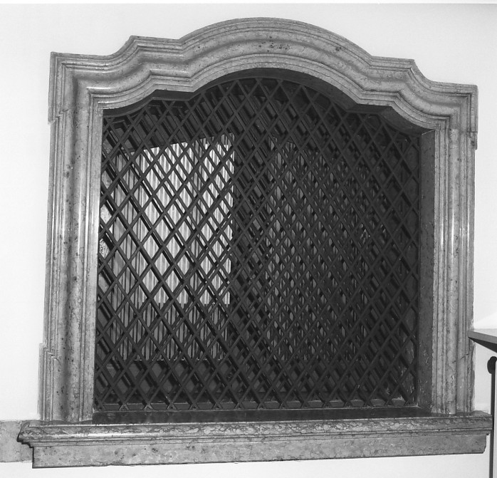 mostra di finestra, elemento d'insieme di Cristofali Adriano (metà sec. XVIII)