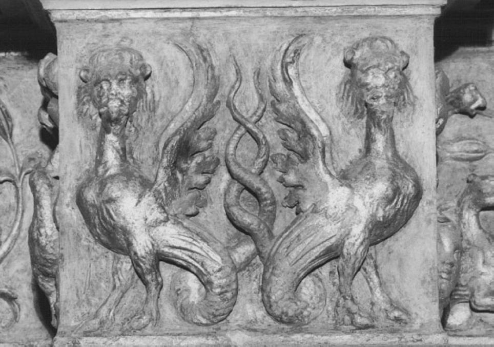 motivi decorativi a grottesche (rilievo) di Giovanni Di Giacomo Da Porlezza (attribuito) (sec. XVI)