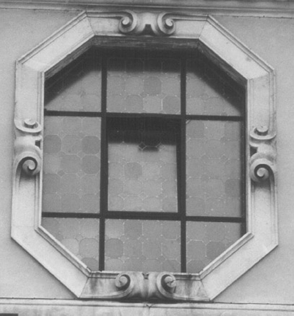 mostra di finestra di Borella Carlo (secc. XVII/ XVIII)