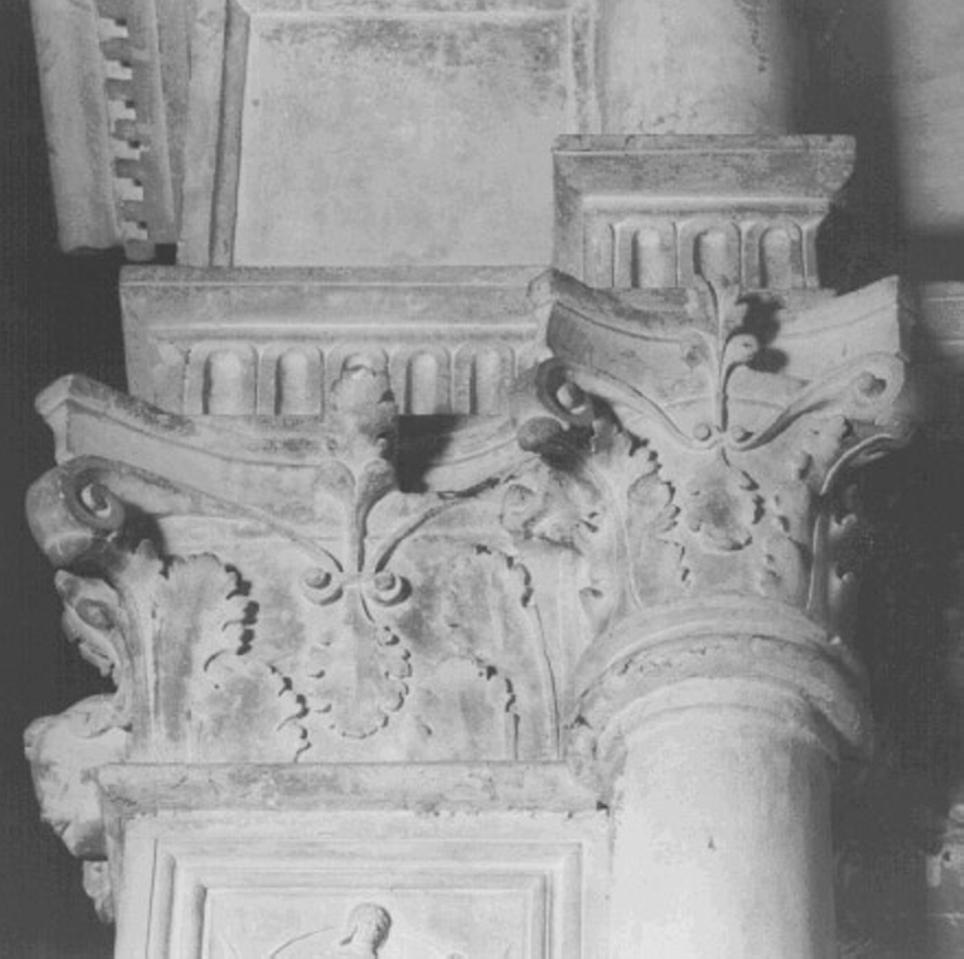 capitello, paio di Giovanni Di Giacomo Da Porlezza (bottega) (secc. XV/ XVI)