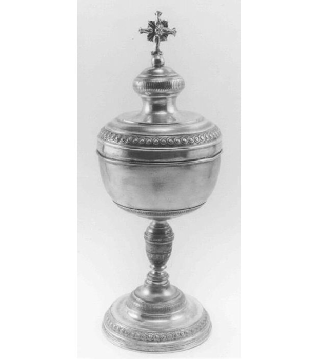 pisside - ambito veneto (prima metà sec. XX)