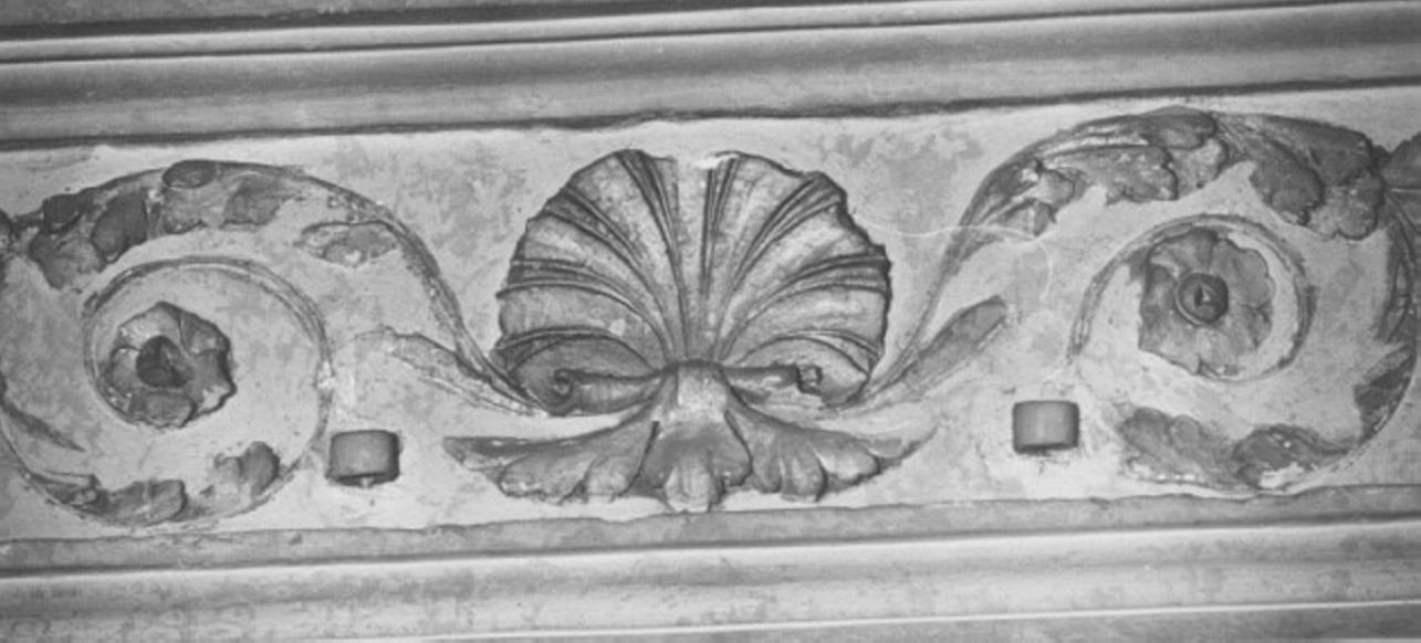 motivo decorativo (decorazione plastica) di Albanese Giovanni Battista (attribuito) (sec. XVI)