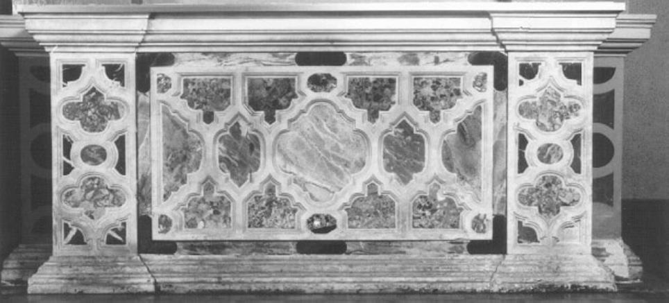 mensa d'altare - ambito vicentino (secc. XVII/ XVIII)