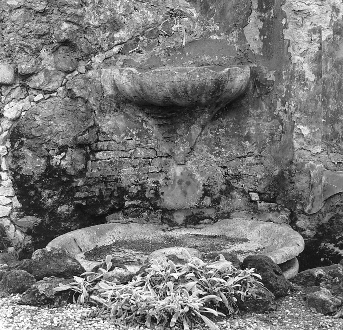 fontana - a muro - ambito veneto (secc. XVI/ XVII)
