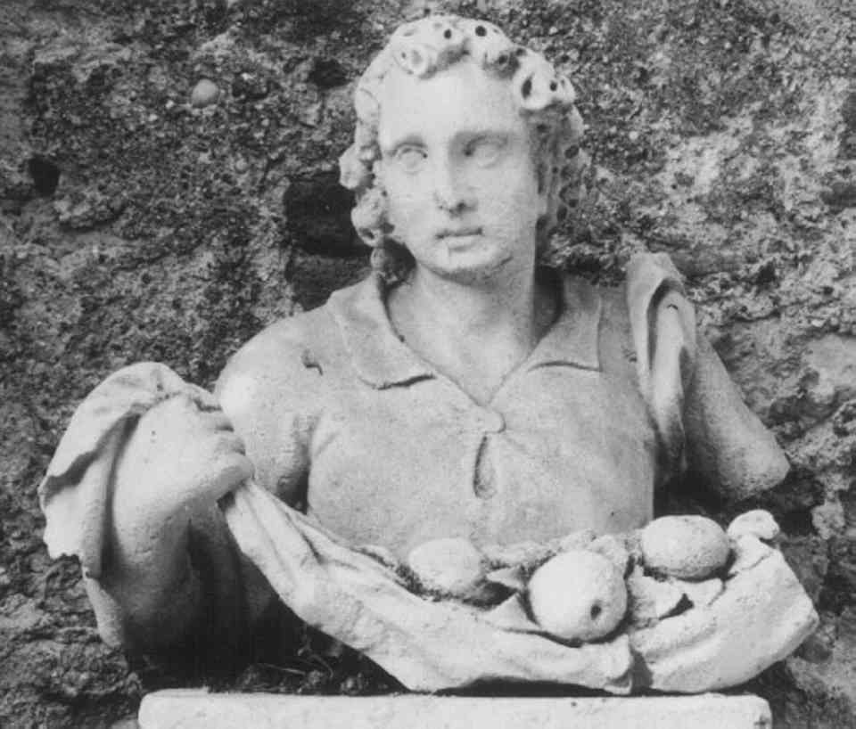 figura femminile (statua) - bottega veneta (prima metà sec. XVIII)