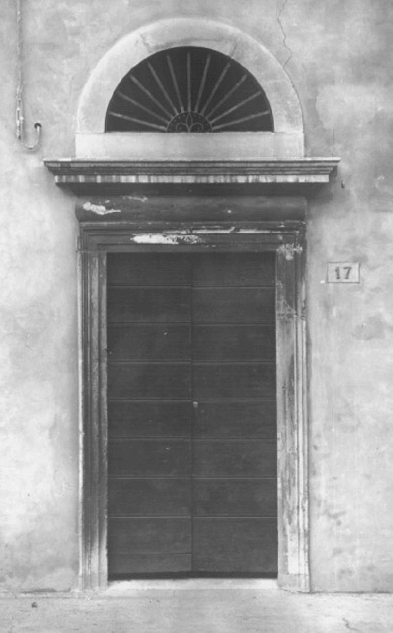 mostra di porta di Pizzocaro Antonio (attribuito) (sec. XVII)