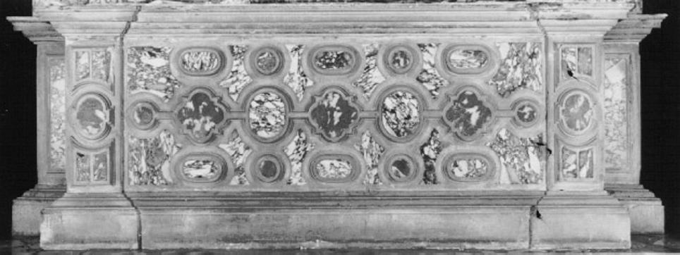 paliotto, elemento d'insieme di Fadiga Vincenzo (bottega) (sec. XVII)