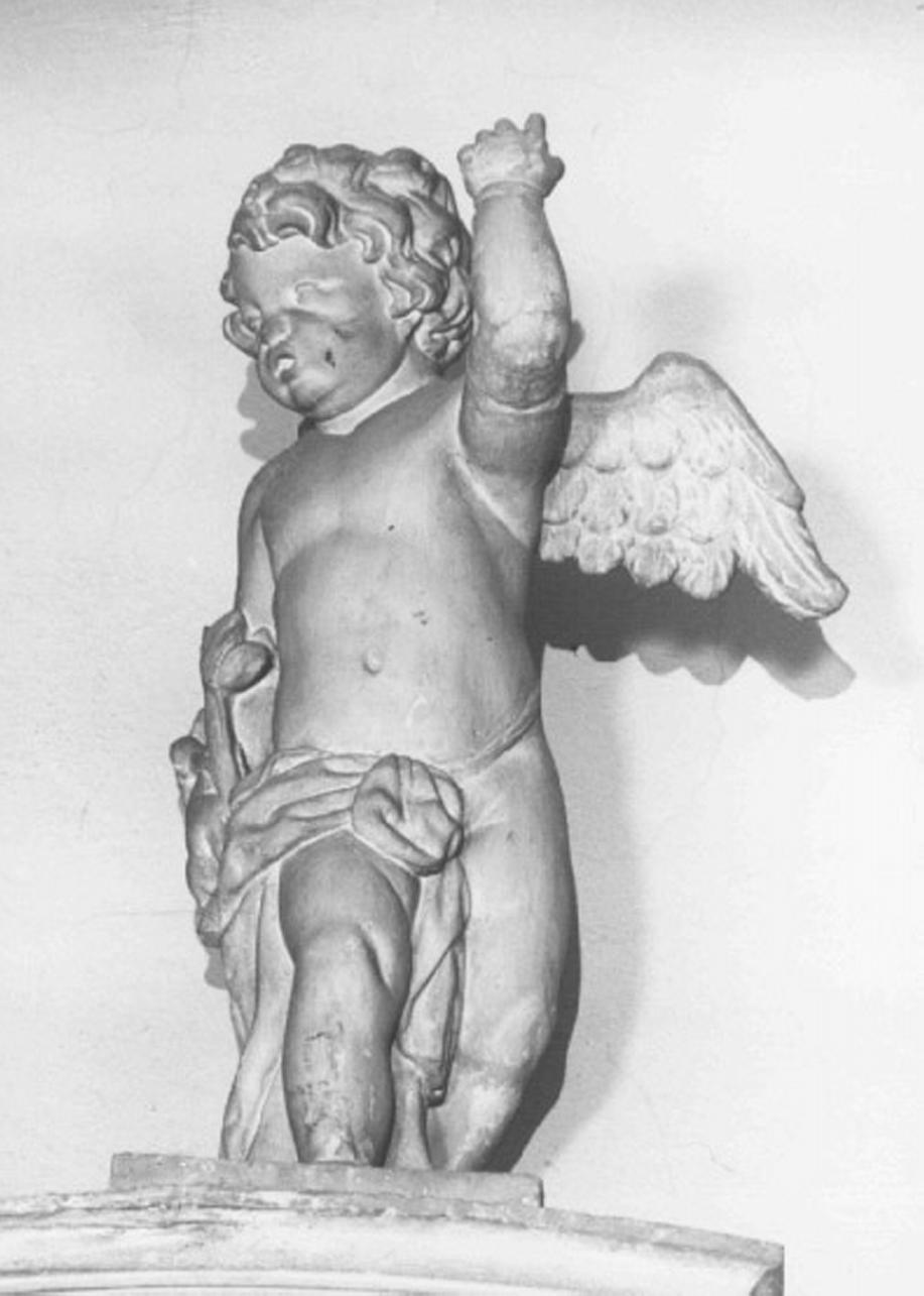 angelo (statua, elemento d'insieme) di Cassetti Giacomo (attribuito) (fine/inizio secc. XVII/ XVIII)