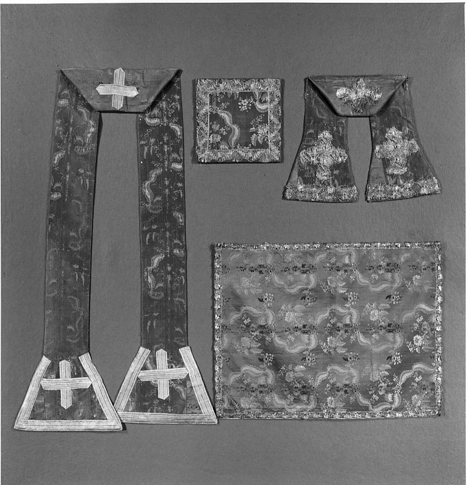paramento liturgico - ambito italiano (sec. XVIII)
