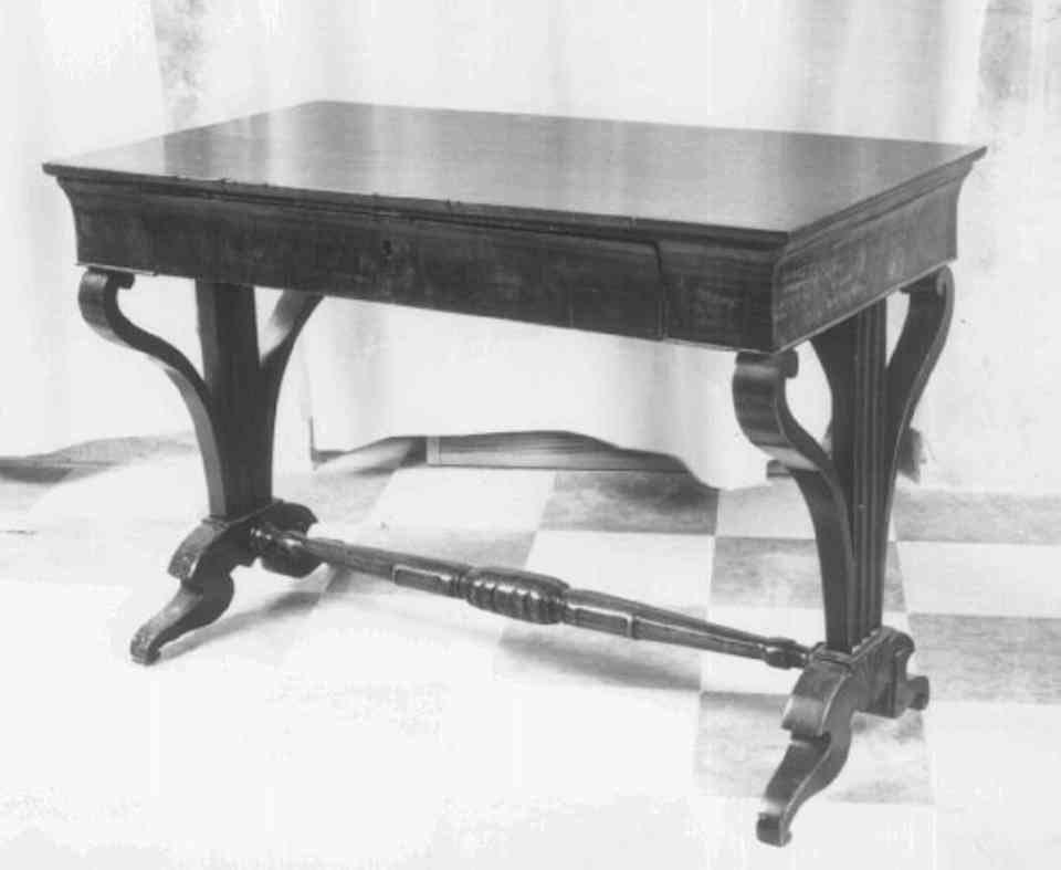 tavolo - ambito veneto (sec. XIX)