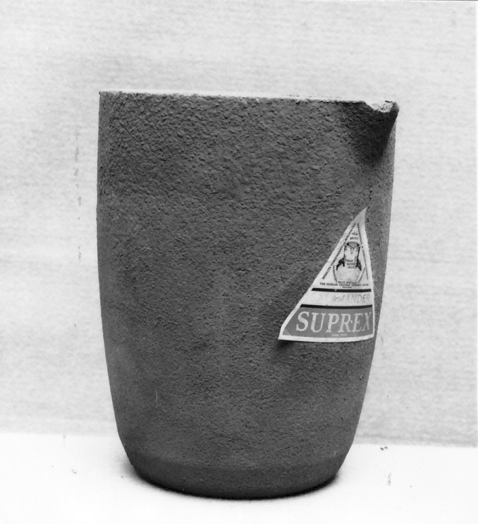 arnese - produzione inglese (sec. XX)