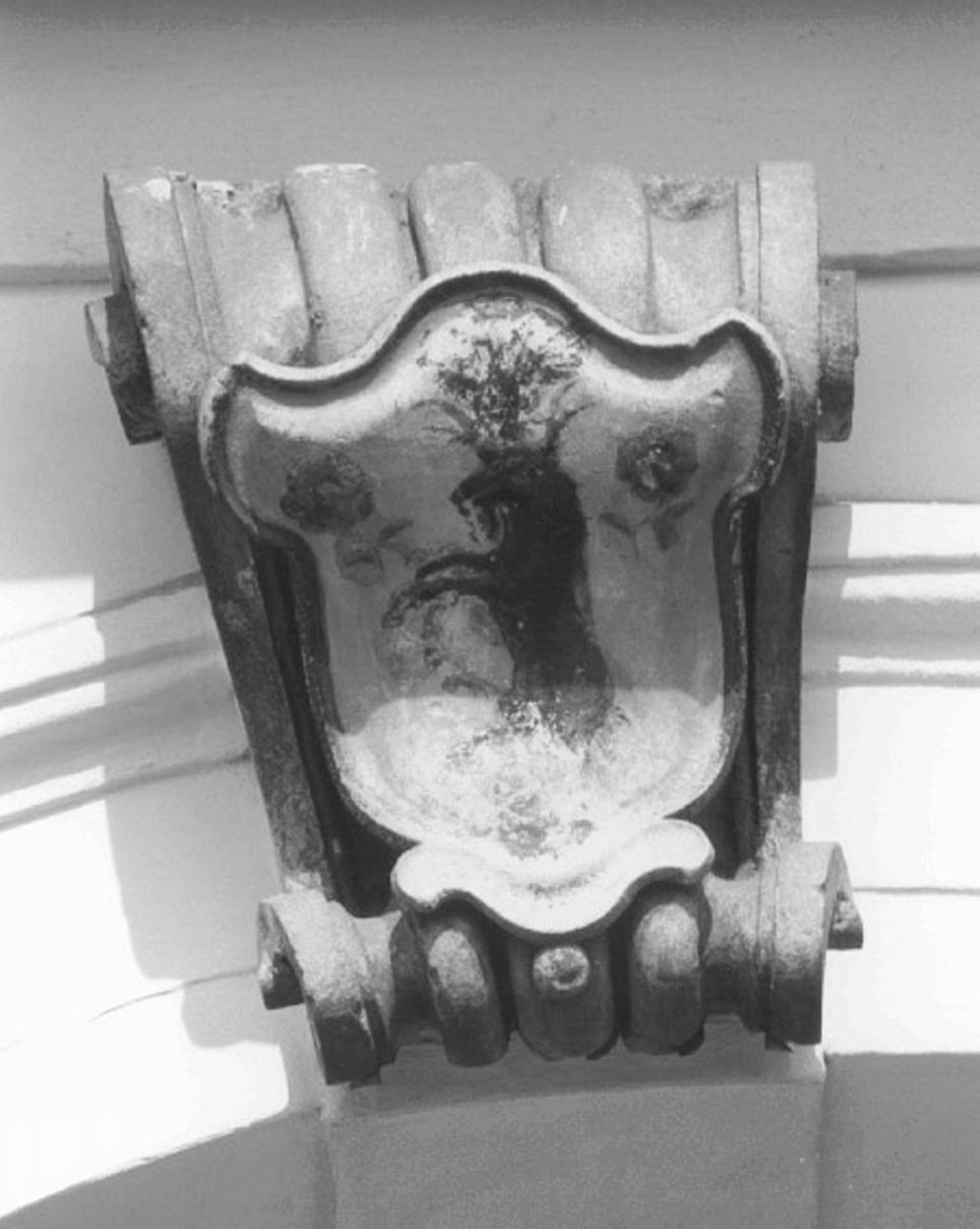 stemma gentilizio (rilievo) - ambito veneto (secc. XVIII/ XIX)