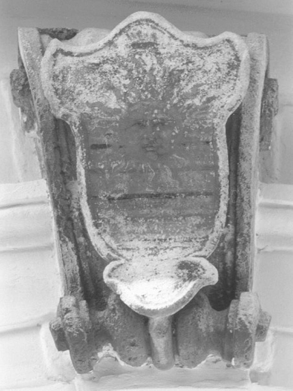 stemma gentilizio (rilievo) - ambito veneto (secc. XVIII/ XIX)