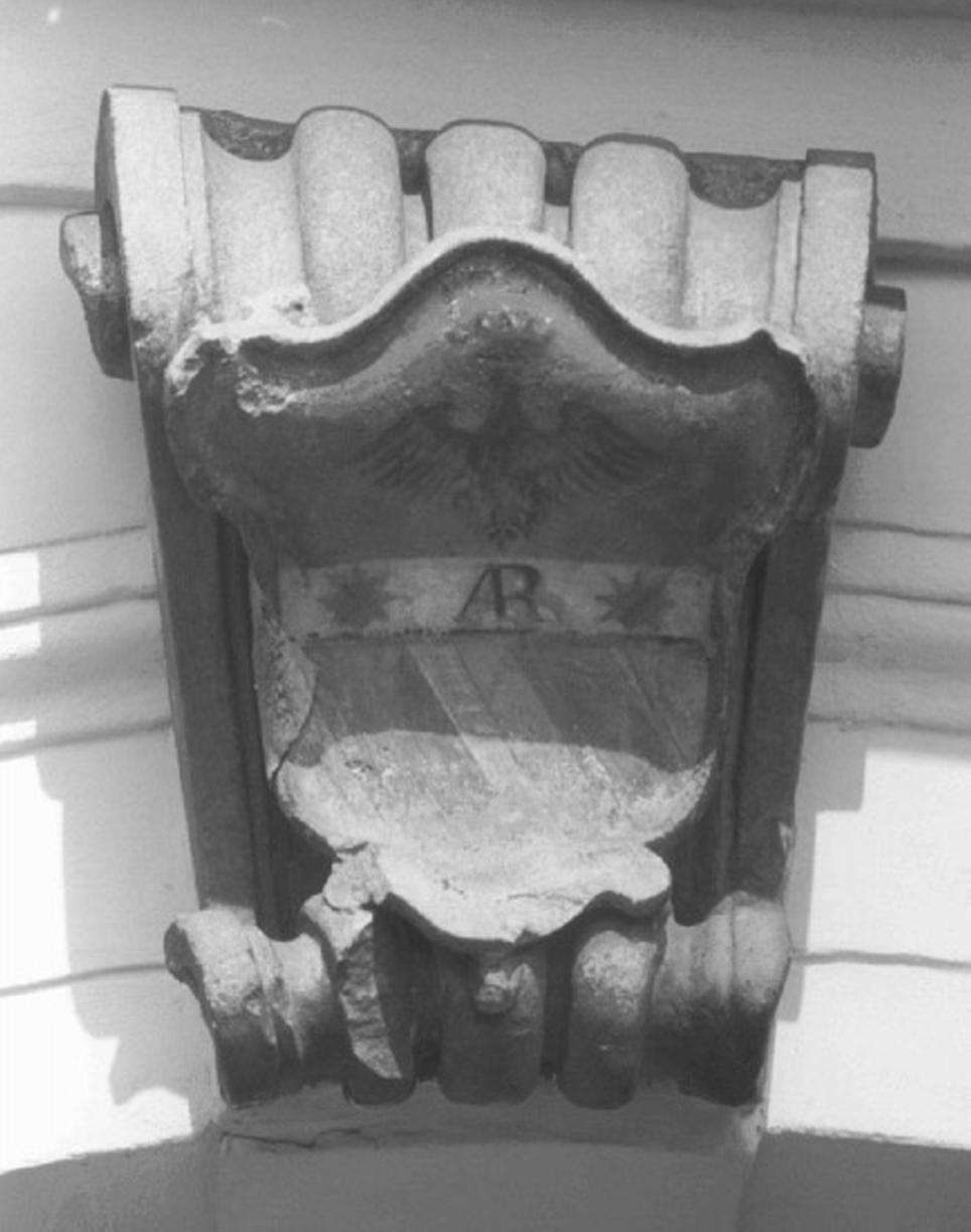 stemma gentilizio (rilievo) - ambito veneto (secc. XVIII/ XIX)