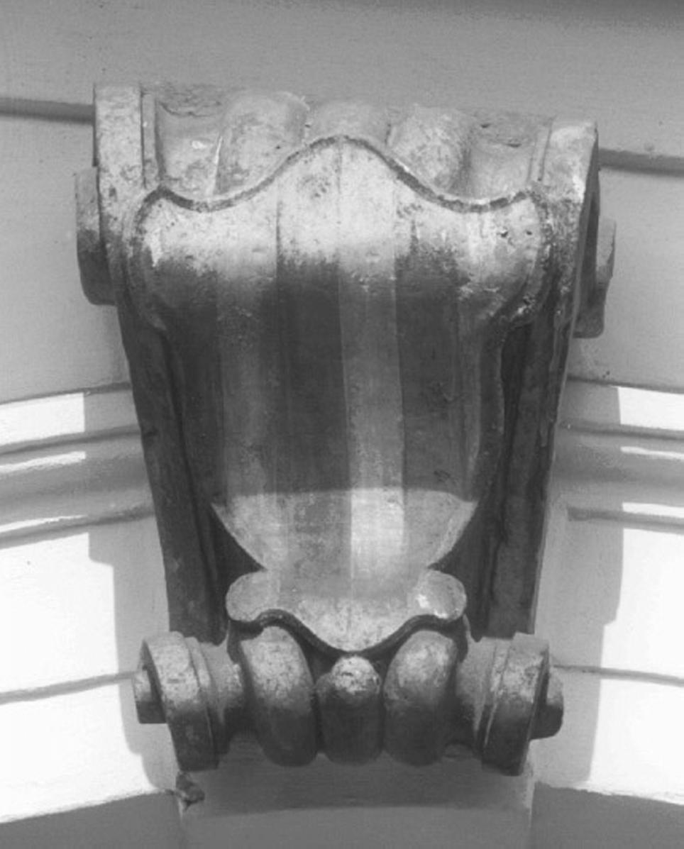 stemma gentilizio (rilievo) - ambito veneto (secc. XVIII/ XIX)