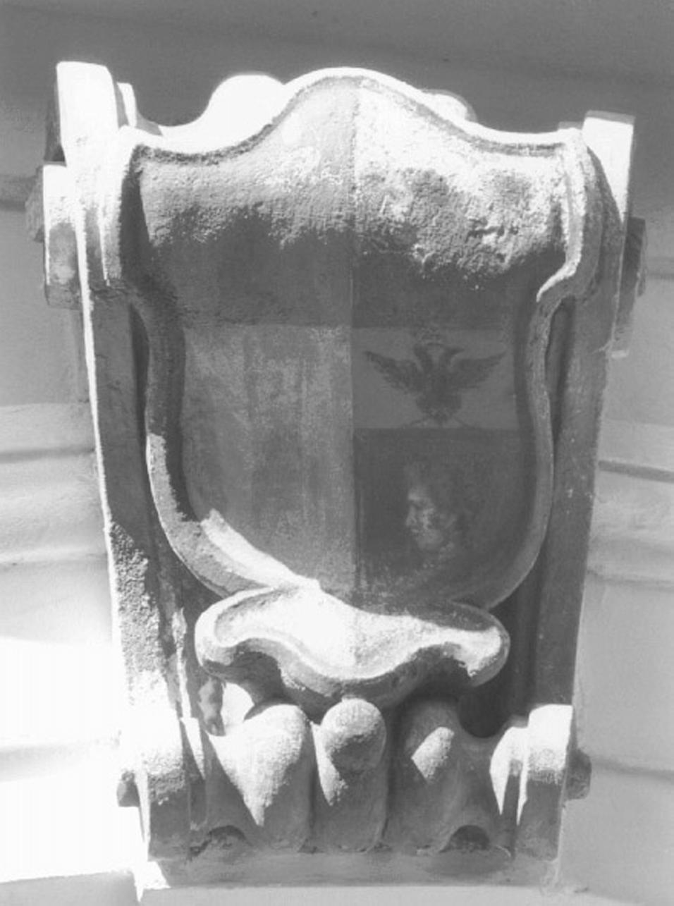 stemma gentilizio (rilievo) - ambito veneto (secc. XVIII/ XIX)