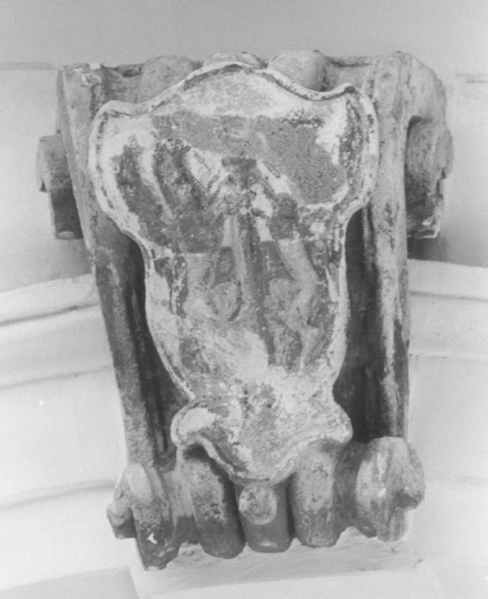 stemma gentilizio (rilievo) - ambito veneto (secc. XVIII/ XIX)